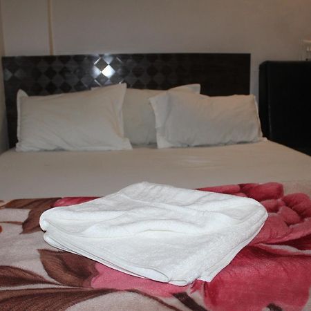 Hotel Avadh Нагпур Экстерьер фото